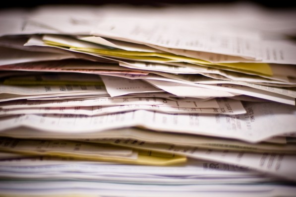 papeleo-burocracia-impuestos